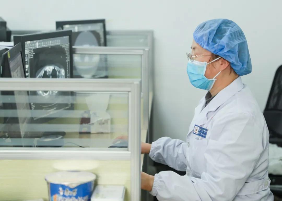 她们是金坛女神，不接受反驳