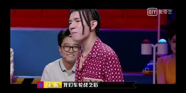 奇葩说穿女装,奇葩说穿西装的人