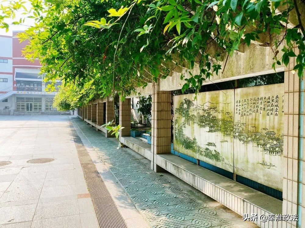 南京第二十七中和秦淮高中哪个好,南京市秦淮高中