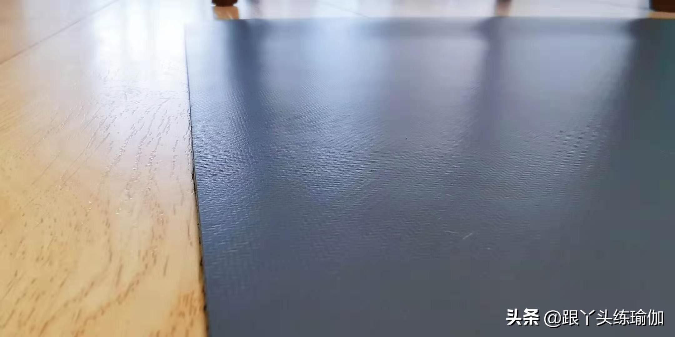 pu天然橡胶瑜伽垫沾油怎么清洁,天然橡胶瑜伽垫清洗方法