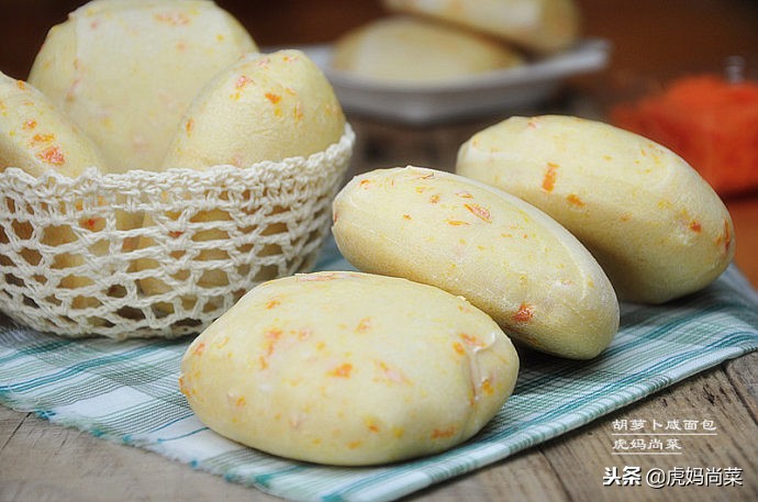 做蛋糕的低筋粉可以做面包吗,烤面包蛋糕用高筋粉还是低筋粉