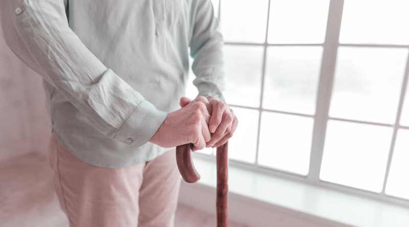 右大腿骨折一个后怎样康复训练,大腿骨折后怎样锻炼好得快