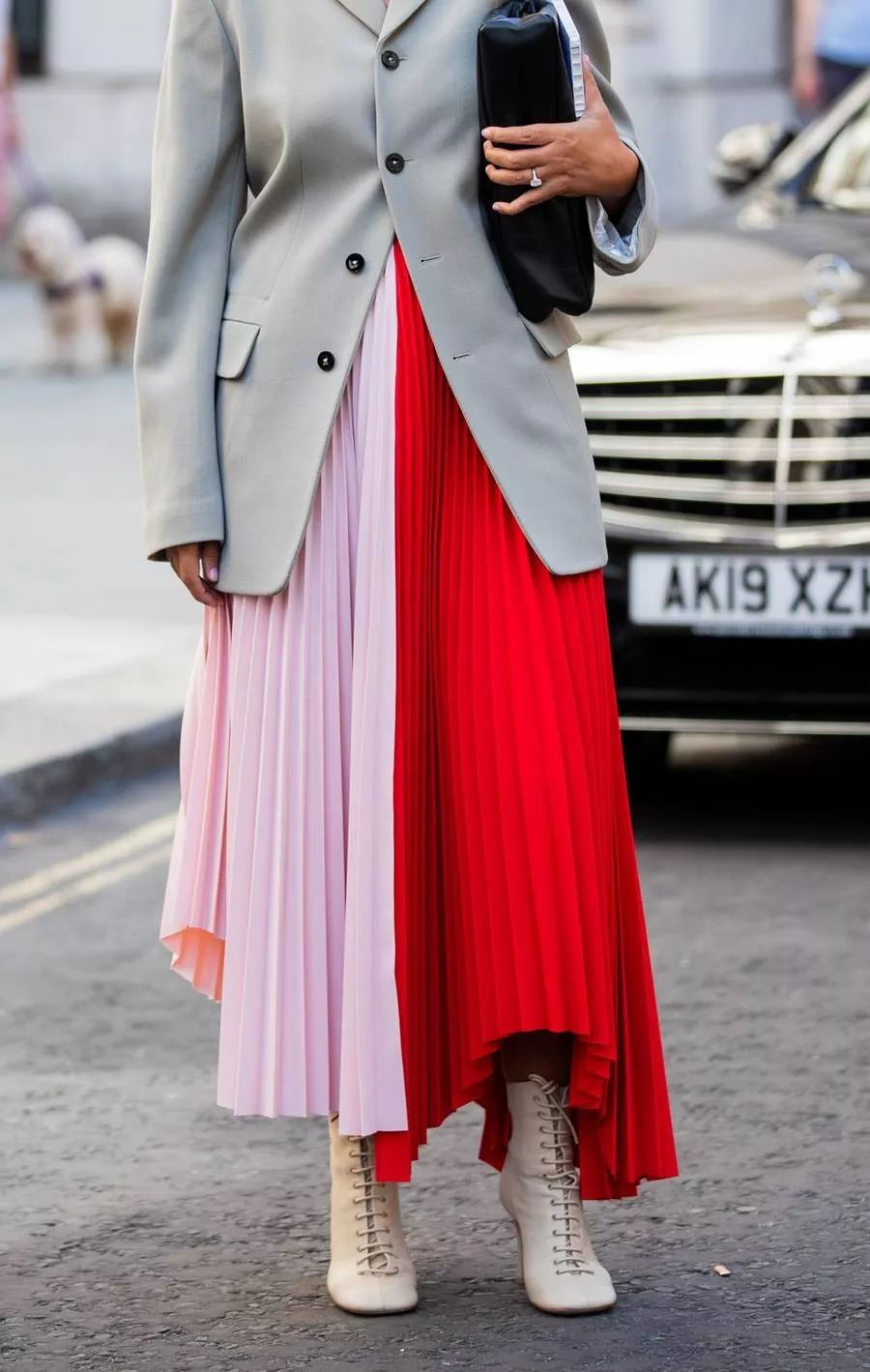 去年特别火的鞋,绑带鞋搭配图片选择这样穿更潮流