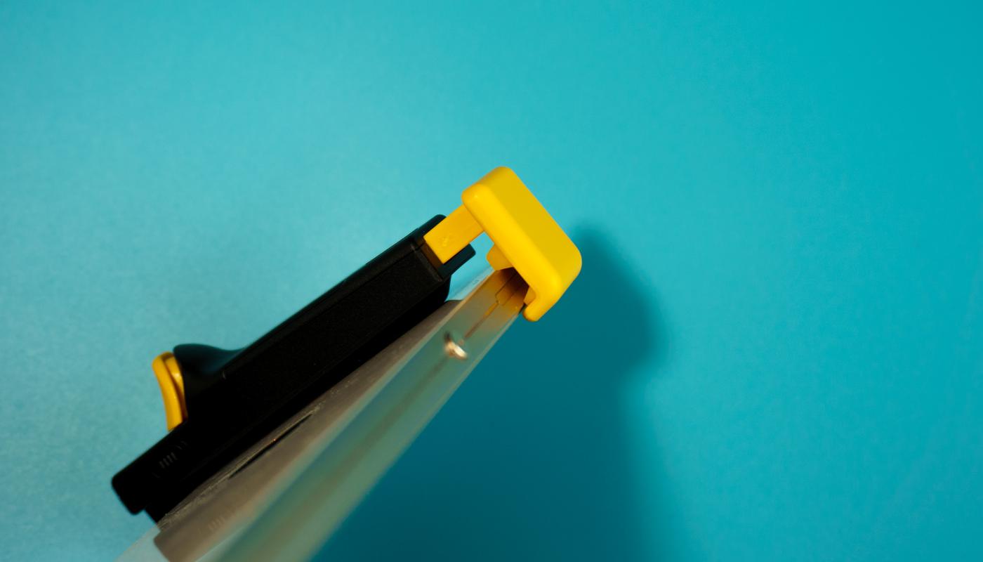 飞智黄蜂和蜂刺吃鸡神器,飞智吃鸡神器iphone可以用吗