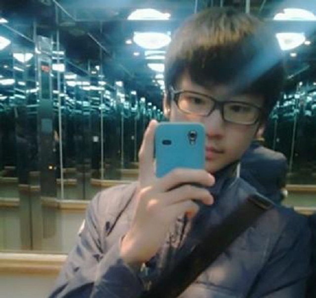 白清扬英国主持人,主持人白岩松的儿子白清扬简历