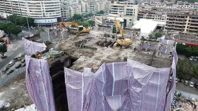 二塔路口“烂尾楼”开拆，将建商住综合体！市民拍手称快