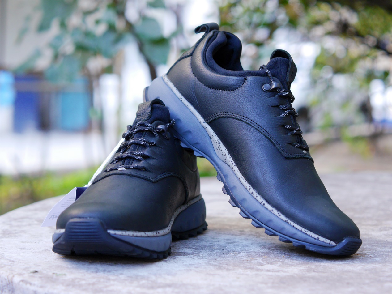 小米入侵皮鞋市场,商场实体店几千元的真皮皮鞋它只卖369