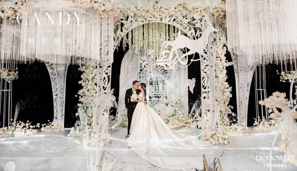 DODOWED婚礼案例推荐系列之糖果Candy婚礼策划案例《殿堂之上》