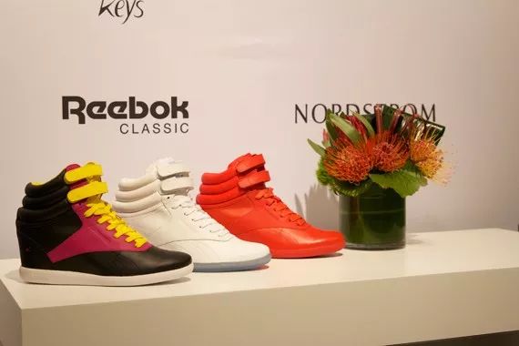 难寻往日辉煌图片,reebok当年多火