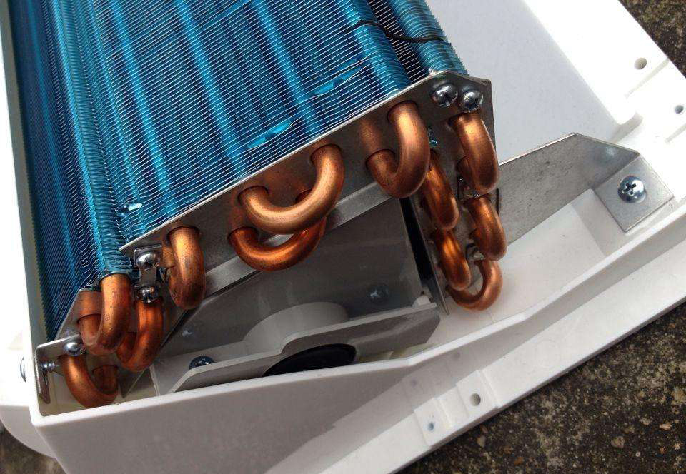 空调制冷有股味道除湿模式就好了,除湿空调开除湿模式还是制冷模式