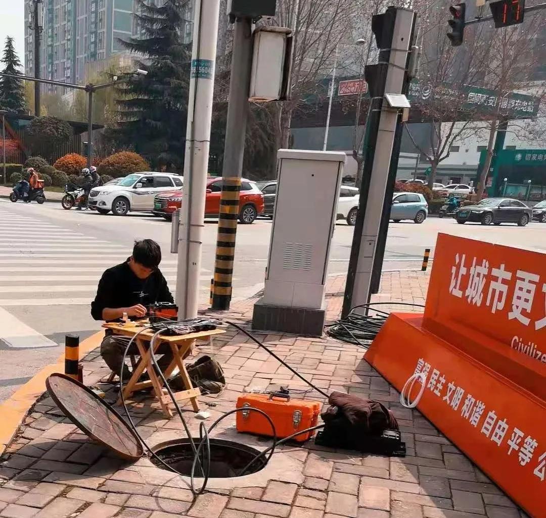 知乎里的西安，没有人均月入过万