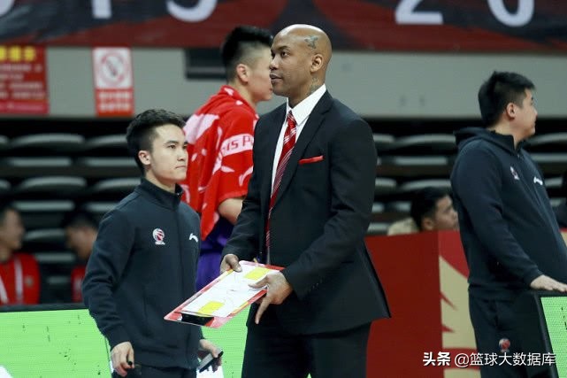 北控男篮主教练马布里去哪了,北控男篮正式与李根解约