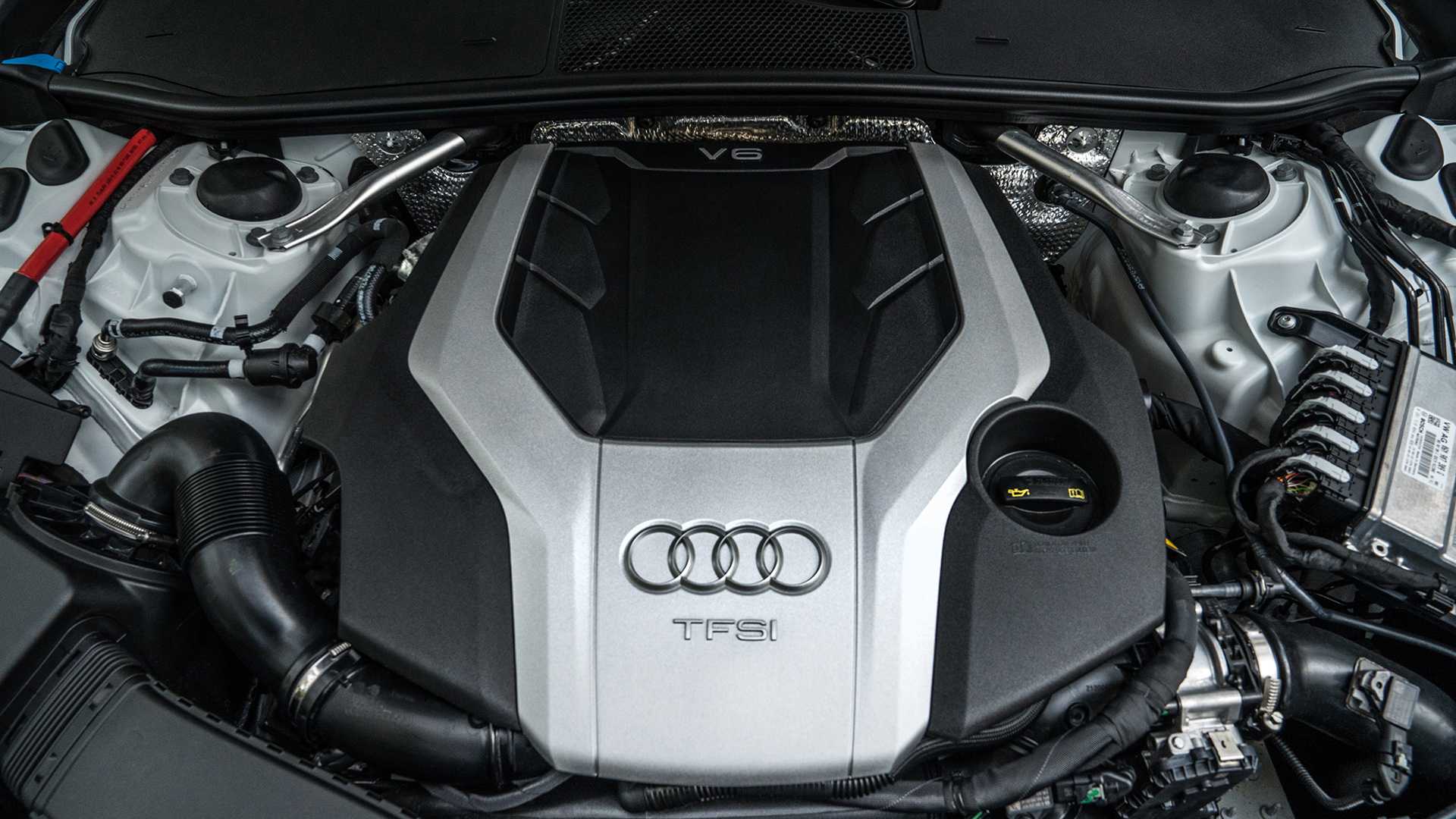 奥迪a63.0t加速测试2021黑色,奥迪a6新款3.0t加速视频