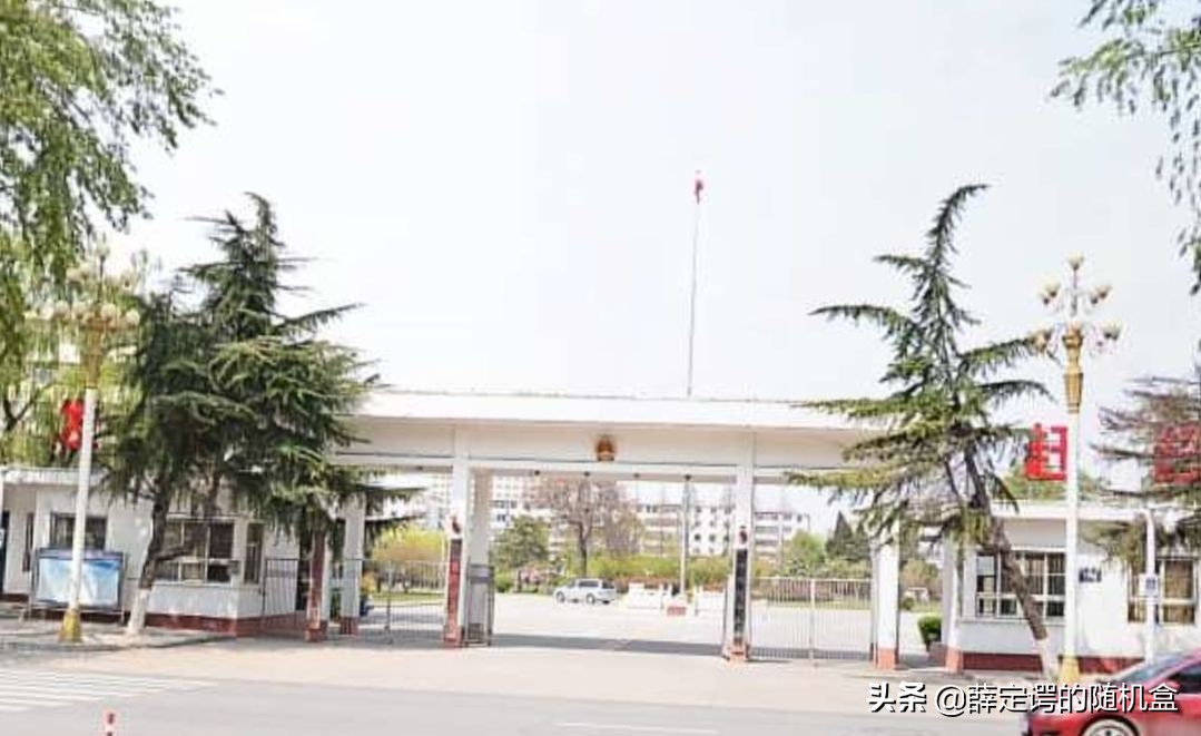 河南各市人民医院大楼,河南省郑州市人民政府大楼