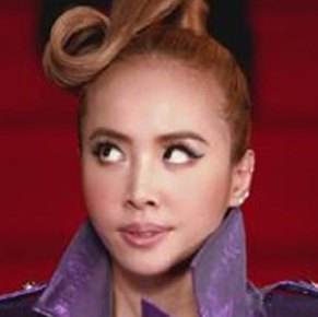 每天坚持5分钟在家护肤,5分钟护肤