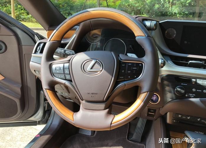 50w雷克萨斯跑车,50w雷克萨斯es300h