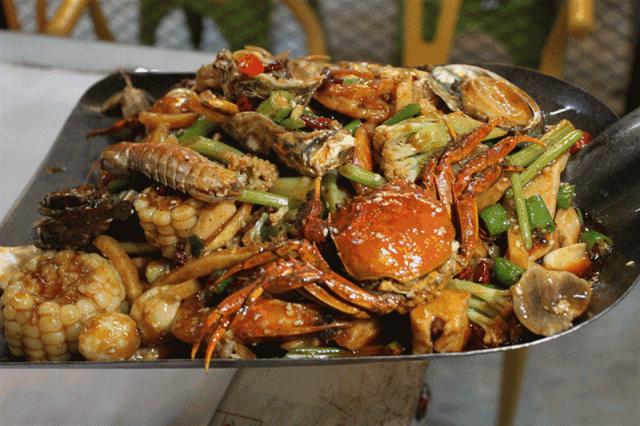 铁铲子上菜餐厅,铁锨上菜北京房山