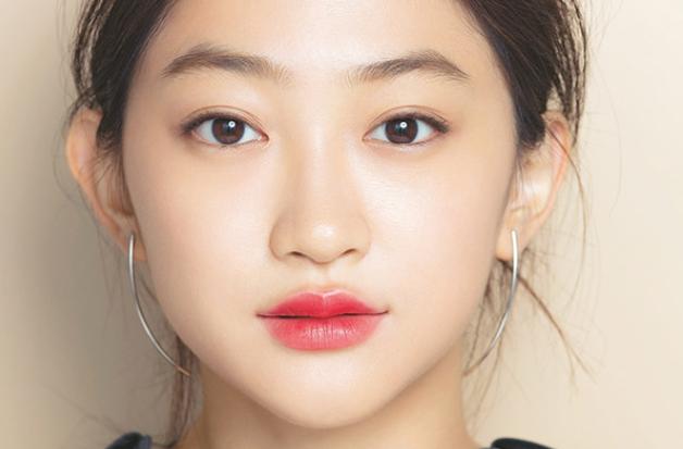 女人不化妆也好看的技巧,最简单的裸妆化妆步骤