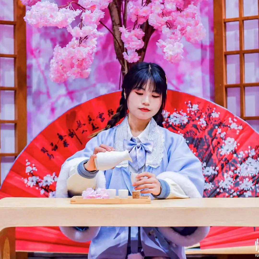 鍛ㄦ湯鑰嶄簨閲嶅簡,鎮︽潵鑰嶄簨