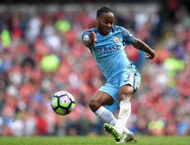 快乐足球明星斯特林,斯特林快乐足球大使