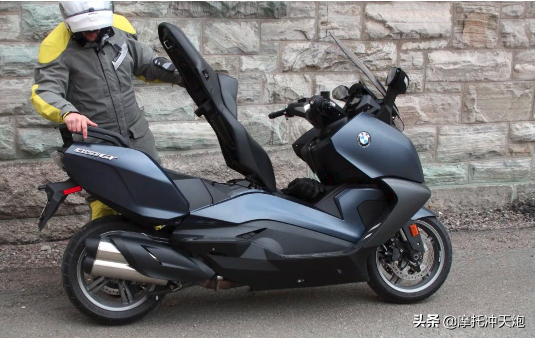 宝马踏板车650gt适合摩旅吗,宝马踏板650旅行版最新款