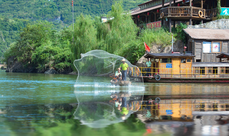 杩炲窞鐨勬篃宸濅笁宄″ソ鐜╁悧,娓呰繙婀熷窛涓夊场