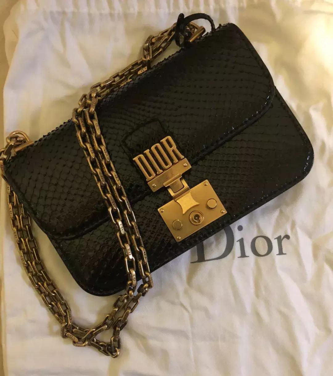 买包狂魔都有哪些,买包狂魔