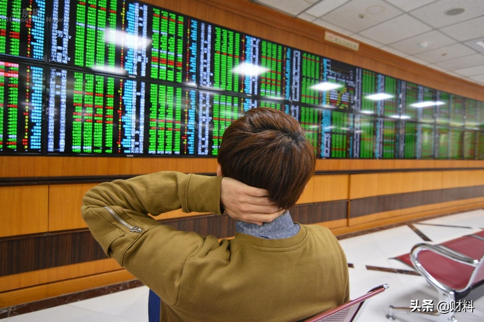 怎么在支付宝买基金可以赚大钱,支付宝买基金怎么合理配置