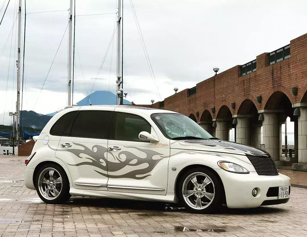 「真稀物种」再小众的车也有认真的玩家，克莱斯勒漫步者改装欣赏