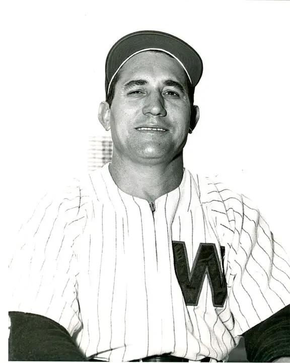 红色闪电与美职棒大半个世纪的相爱相杀「地域棒球」