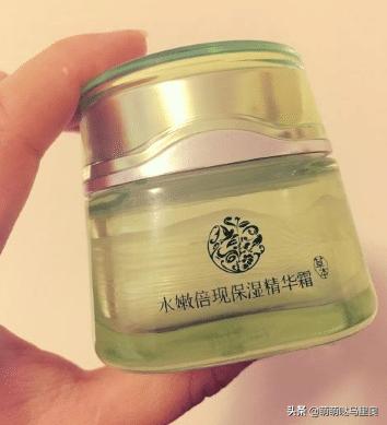 百雀羚帧颜眼霜和雅诗兰黛哪个好,百雀羚和雅诗兰黛的面霜有啥区别