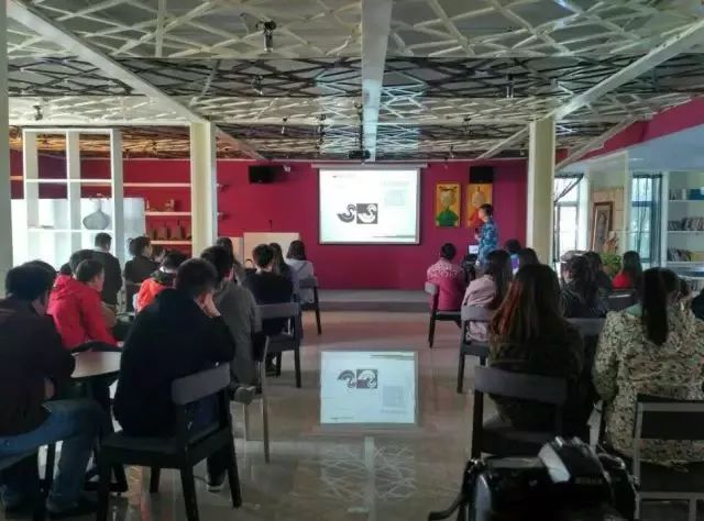 新元素轻食培训班,食品包装设计网站灵感