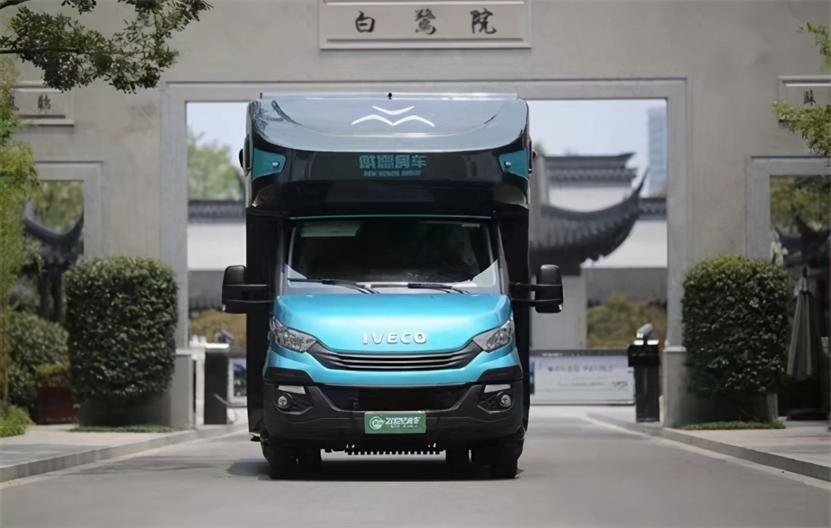 30天X24小时无忧用电缺陷为零戴德e途房车完美质量打造常青的品牌