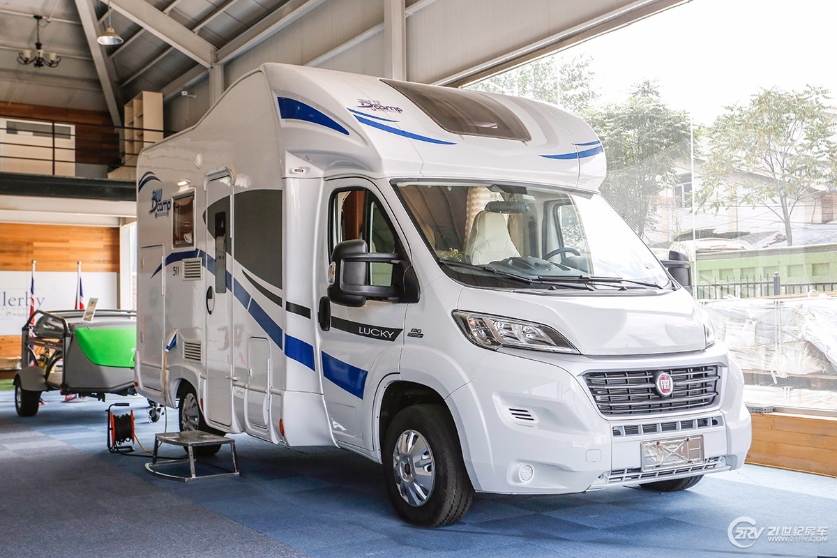 c型房车平头车,适合改房车的轻客底盘