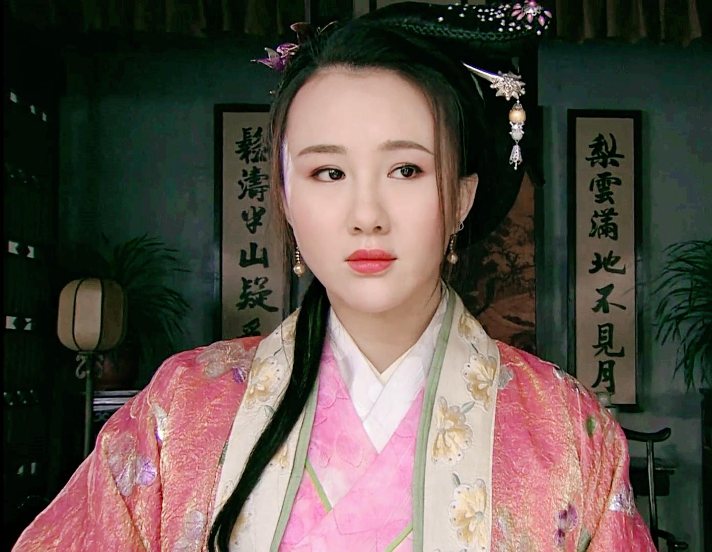 妖妇有五种媚态，潘金莲具备三种，西门庆已经招架不住