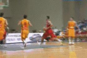 易建联（16年），顶天立地