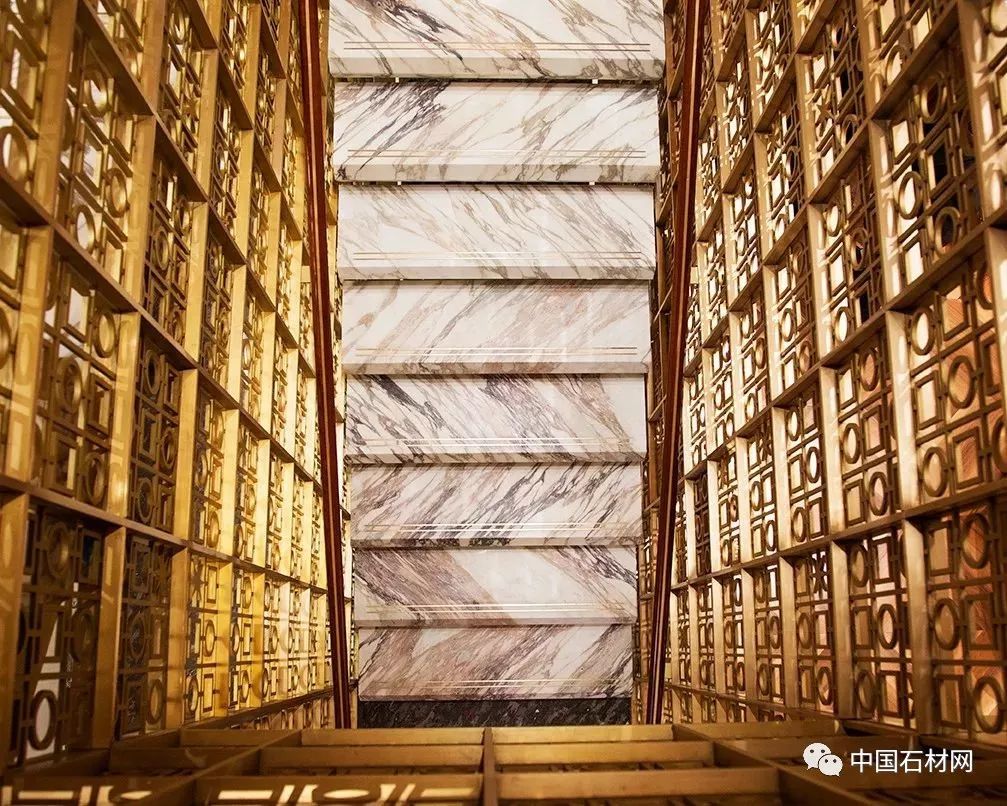 欣赏|全球奢侈品店最顶级大理石楼梯设计