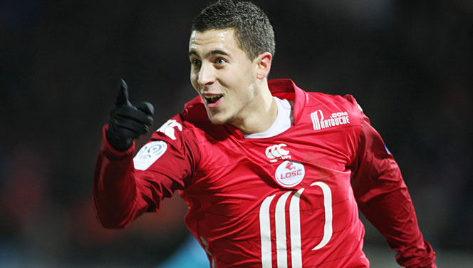 阿扎尔踢球毫无美感可言,阿扎尔天赋型