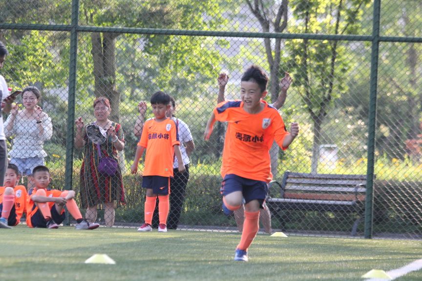 南充奥航足球俱乐部,四川南充奥航足球俱乐部直播