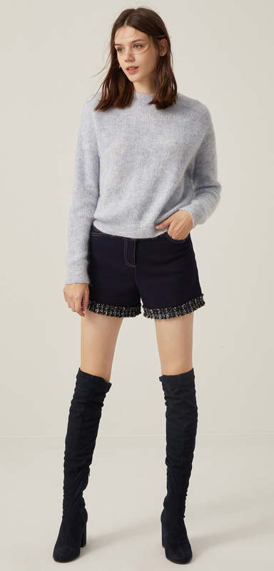 显瘦初秋打底衫上衣女高级感,时尚潮款女打底衫秋冬