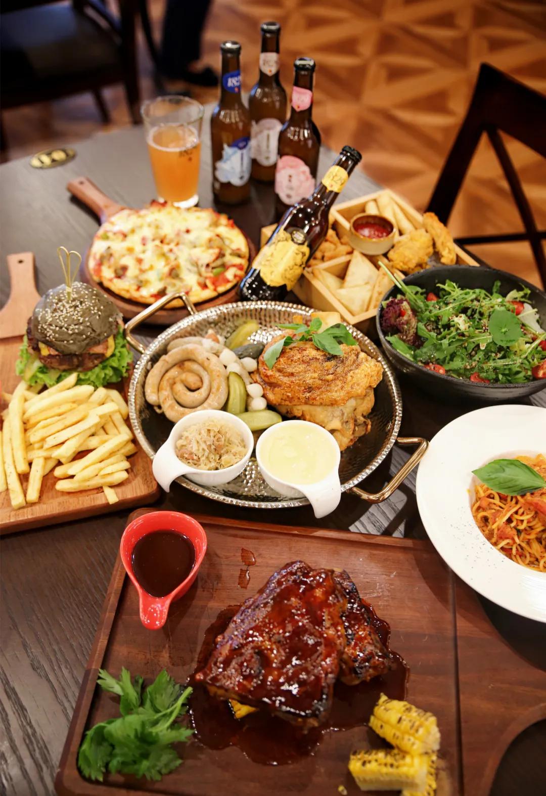 新店实探！通州西餐厅，德式烤猪肘，罕见大露台，20多款精酿啤酒