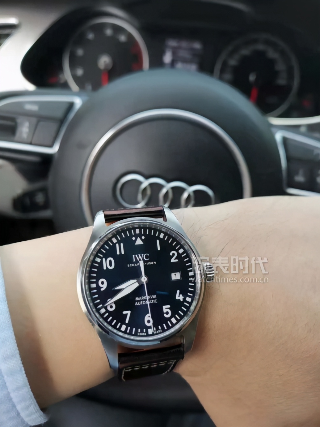 打工人手上适合戴什么,打工的一般戴什么表好点