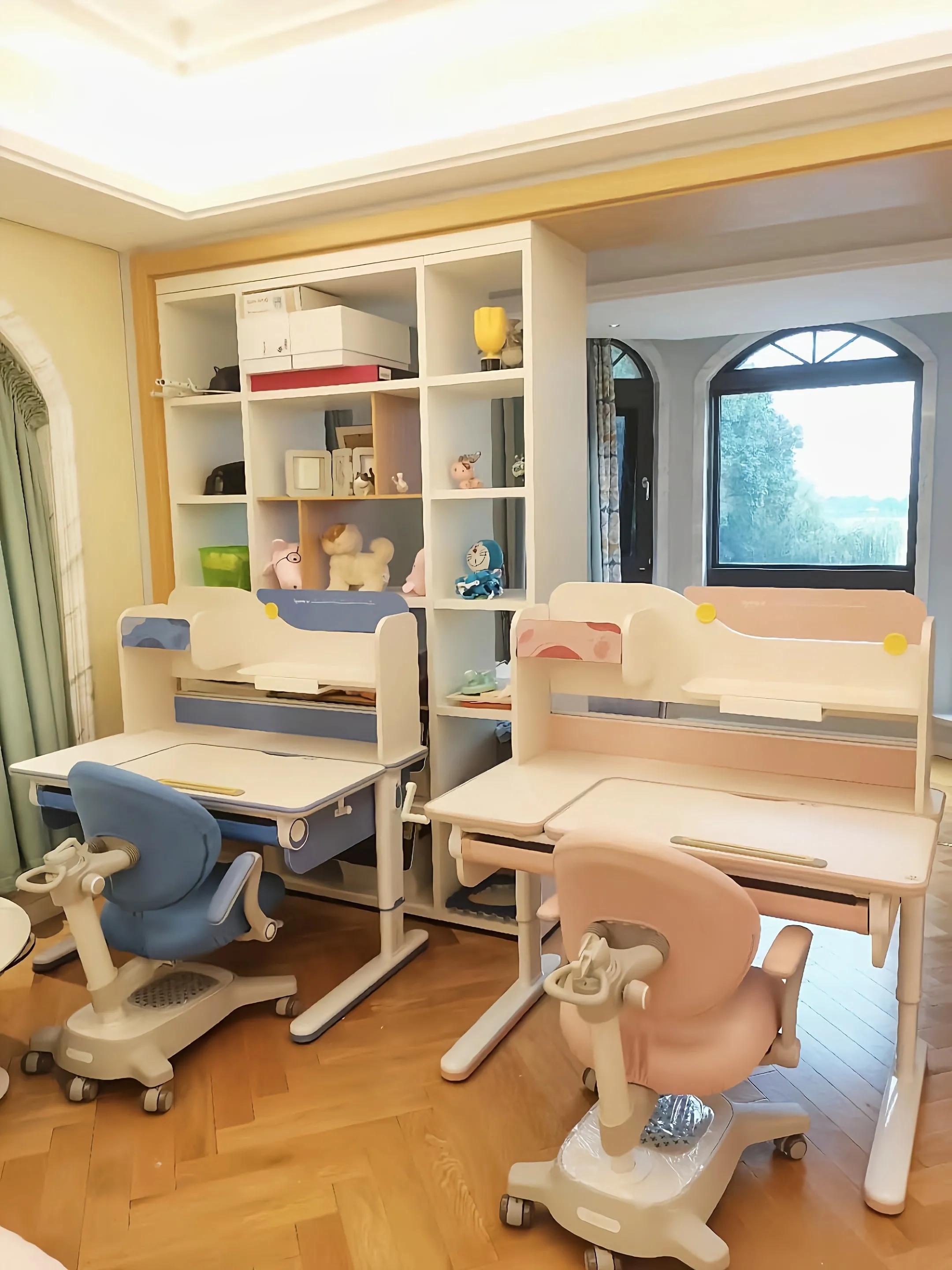 儿童学习桌椅如何选择,最新款儿童学习小桌椅