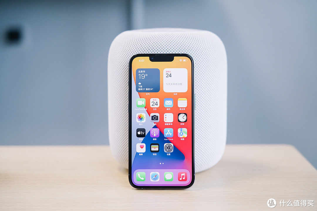 iphone13pro后盖苹果标,iphone13pro换电芯使用感受