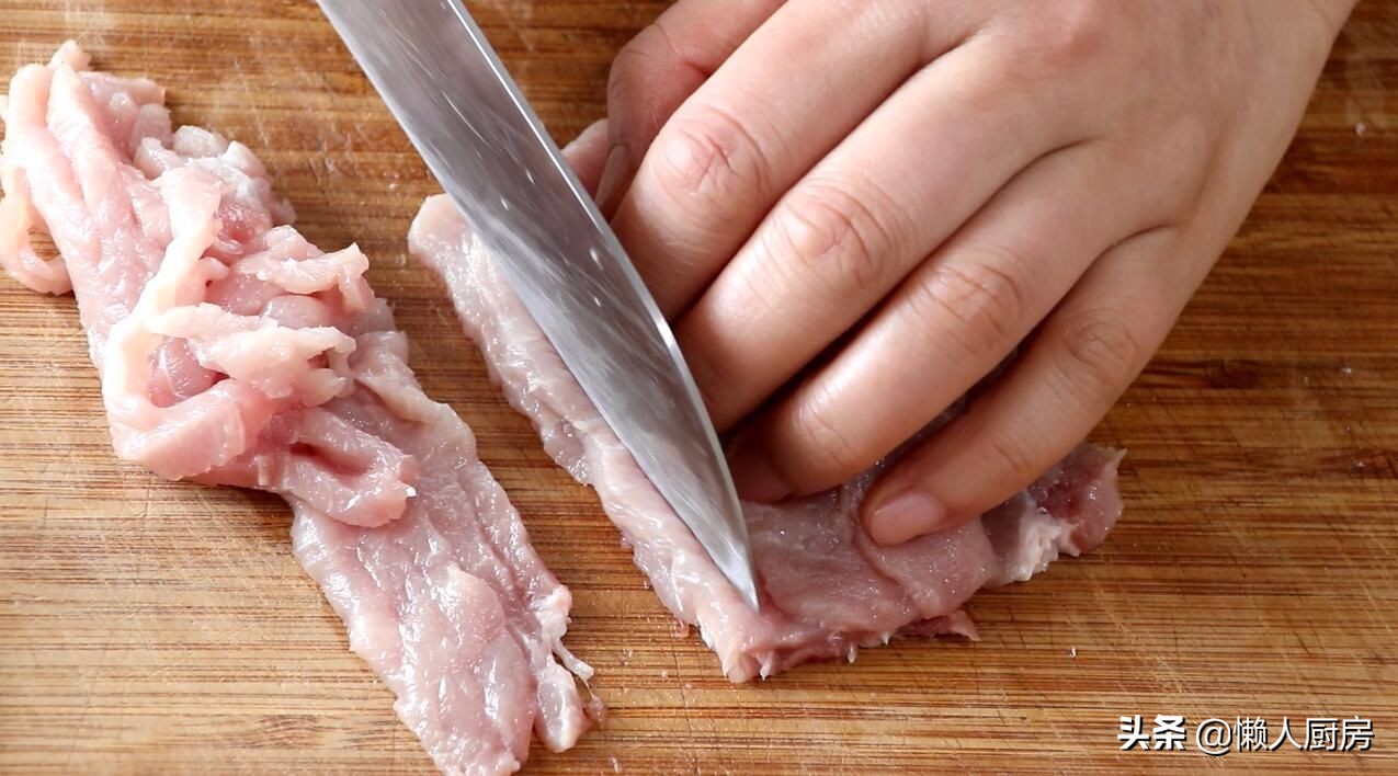 花生芽炒着吃用不用焯水,花生芽可以炒蛋吗