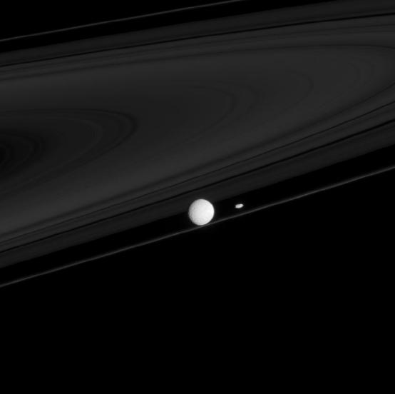 天文望远镜看土星的卫星,土星天文卫星