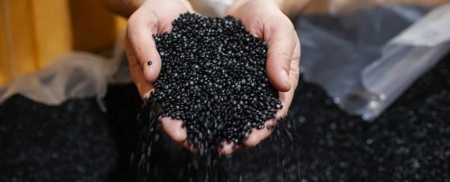 黑胶唱片属于什么物品类型,黑胶唱片的意思