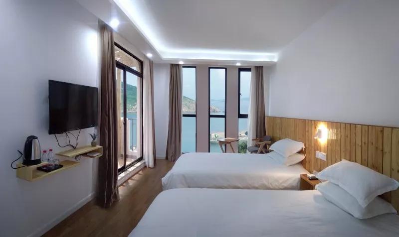 漂洋过海来相约,嵊泗曦海民宿看日出