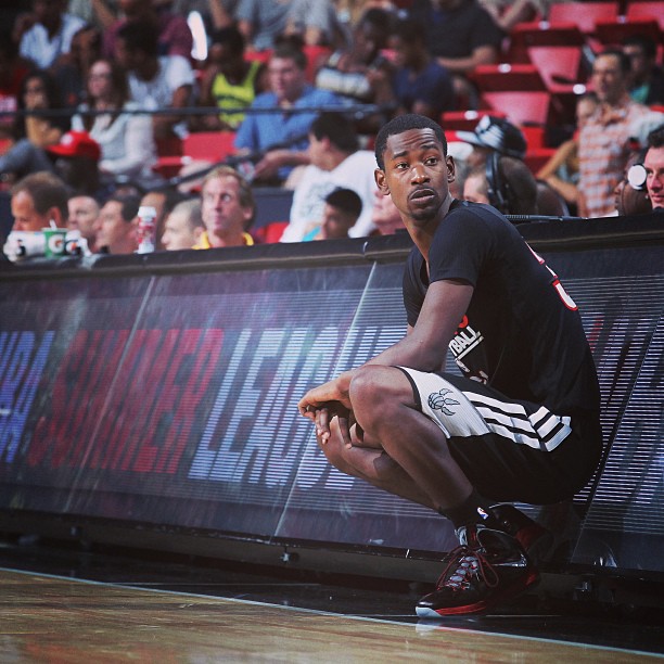 特伦斯罗斯隔扣法里德视频,魔术罗斯特伦斯首发