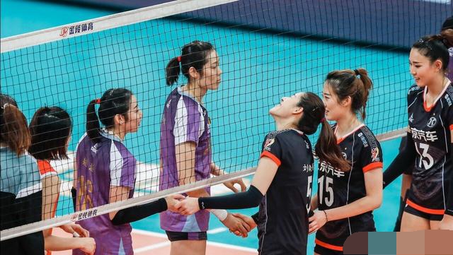 姚笛李盈莹比赛,一场没输家的比赛九人得分上双